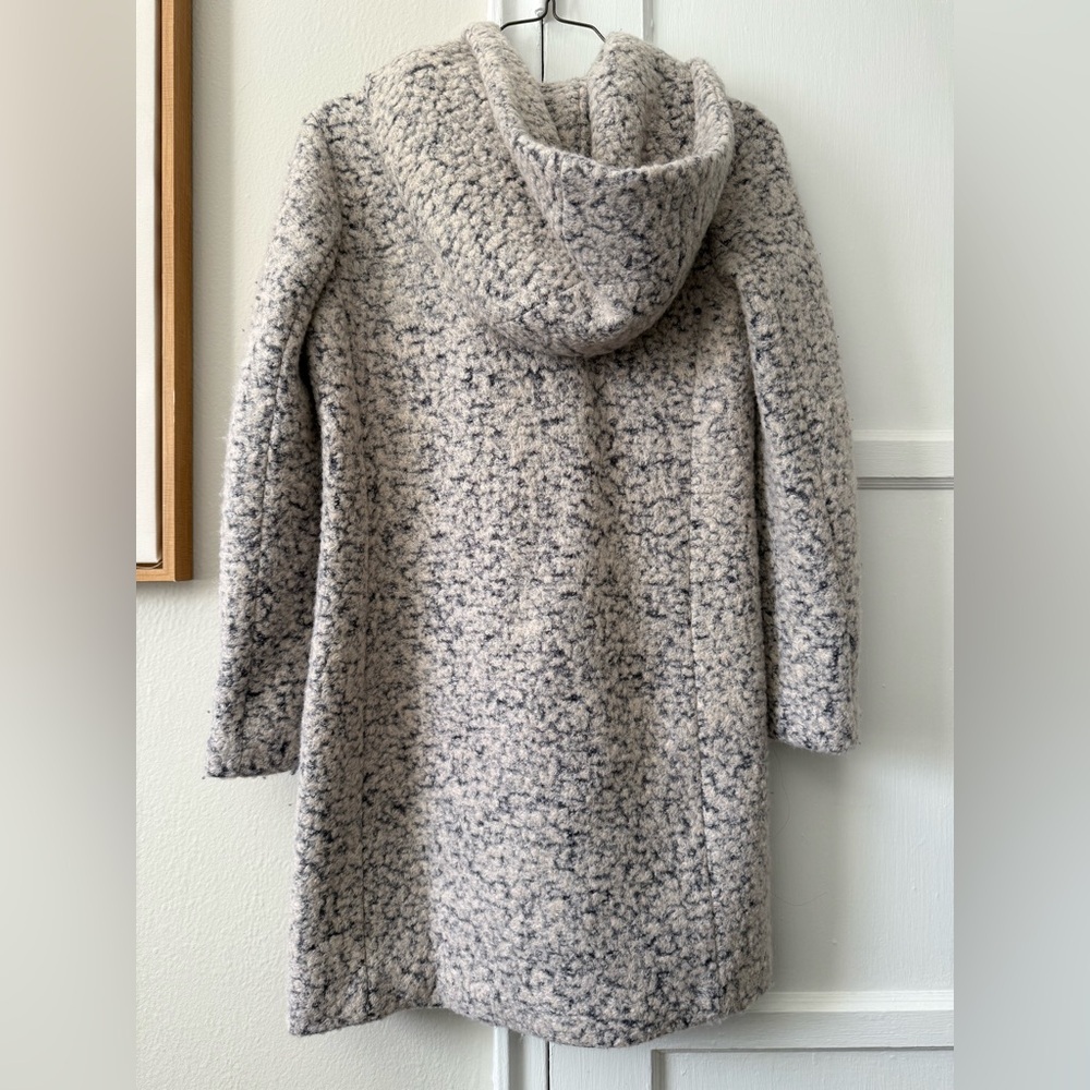 Cole Haan Signature Bouclé Coat Women’s Size 6 Neutral Button Front Winter - Picture 4 of 5